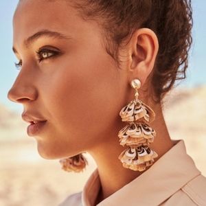Kendra Scott Lenni Gold Statement Earrings